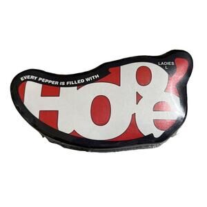 NWB Compressed Black Unisex Ladies Short Sleeve T-Shirt "Every Pepper is Filled